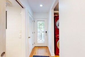 Interior - Seabrook Exclusives | 621 Shadowwood (Seabrook Island)