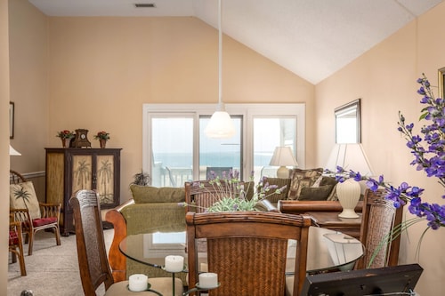Seabrook Exclusives | 1368 Pelican Watch
