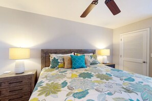 1 bedroom, iron/ironing board, free WiFi, bed sheets - Seabrook Exclusives | 1387 Pelican Watch (Johns Island)
