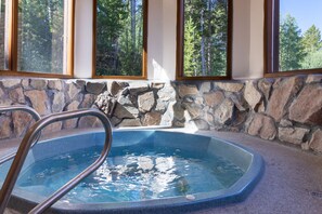 Interior - Spacious Breck Hideaway. Hot Tub. On Town Bus. (Breckenridge)