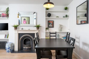 Apartment, 2 Bedrooms | Living area | 24-inch flat-screen TV with cable channels - JOIVY Stylish 2-Bed Flat W/ Private Garden In Notting Hill, (London)