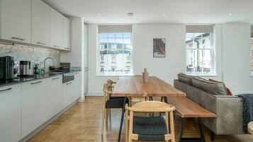Apartment, 3 Bedrooms | Private kitchen | Espresso maker, fridge, microwave, oven