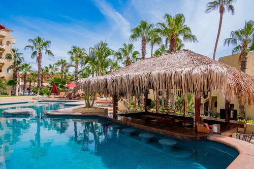 Peaceful ocean-view condo in an oceanfront community with private beach access!