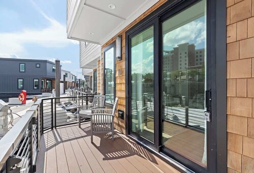 Oasis @ The Cove Riverwalk Villas