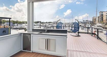 Delight @ The Cove Riverwalk Villas