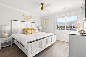 2 chambres, bureau, fer et planche à repasser, Wi-Fi gratuit