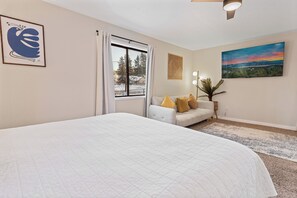 3 Schlafzimmer, Reisekinderbett, kostenloses WLAN, Bettwäsche