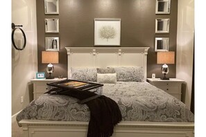 4 bedrooms, desk, iron/ironing board, free WiFi