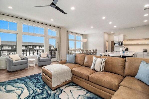 Smart TV, fireplace, video games, ping pong