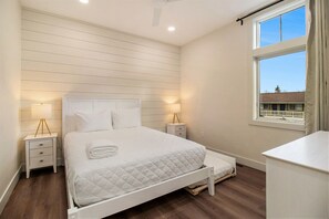 6 Schlafzimmer, Bügeleisen/Bügelbrett, Reisekinderbett, kostenloses WLAN
