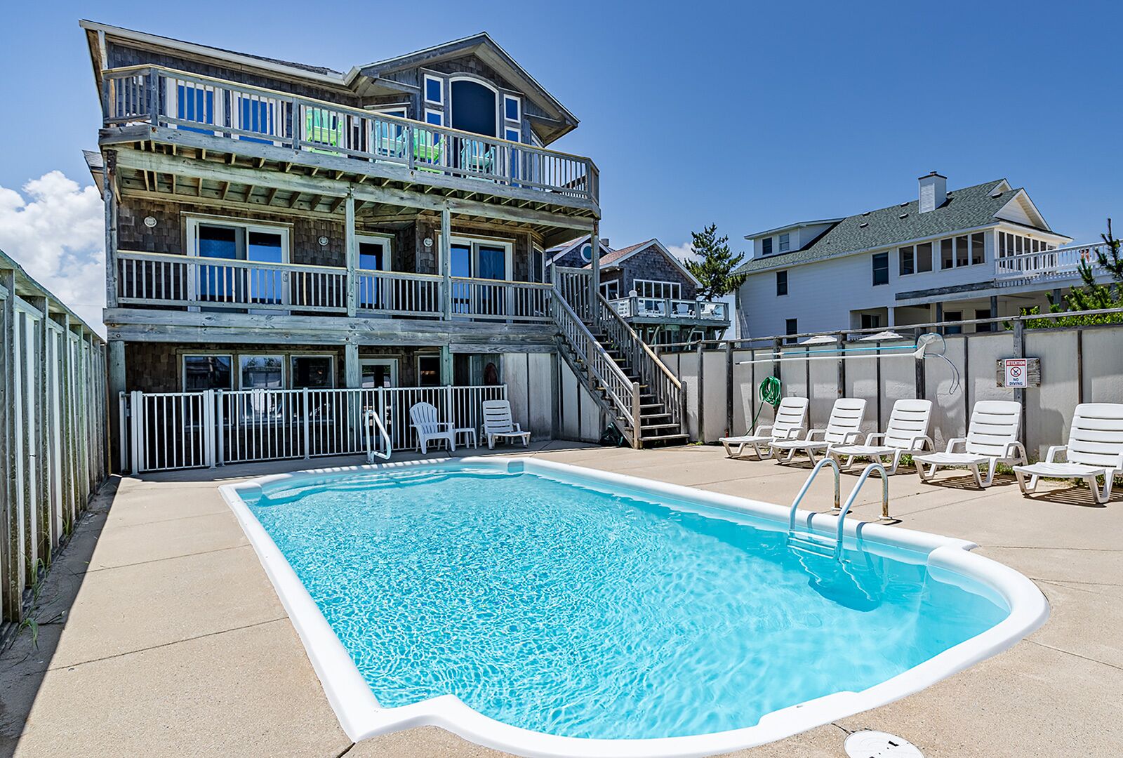 6067 The Sand Pebble * Oceanfront