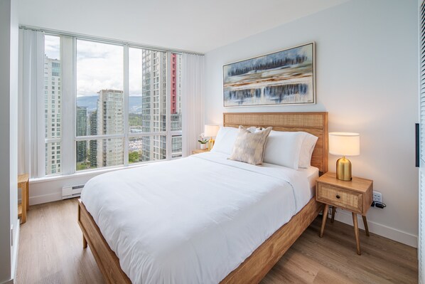 1 bedroom, desk, iron/ironing board, free WiFi