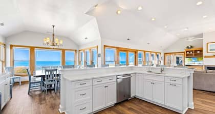 6120 YankeeClipper*Oceanfront*Elevator*Pool*HotTub