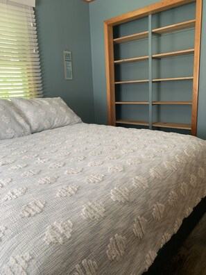 5 habitaciones, wifi gratis y ropa de cama