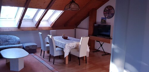 Apartment mit Balkon und Sauna