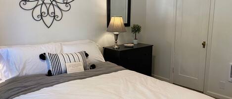 1 Schlafzimmer, Bügeleisen/Bügelbrett, kostenloses WLAN, Bettwäsche