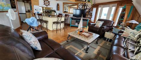 スマートテレビ、DVD プレーヤー