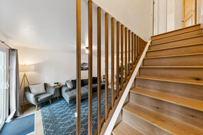 Interior - Tahoe Spa Cabin: Private Sauna and Hot Tub, Game Room, Dog Friendly (South Lake Tahoe)