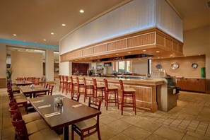 Bar (on property) - Pets Welcome, Close to Theme Parks, Stocked Kitchen, Family Friendly (Kissimmee)