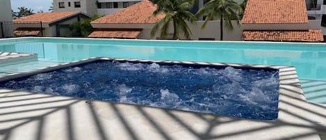 Outdoor pool, a heated pool