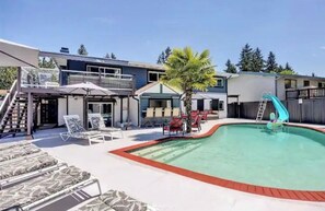 Alberca al aire libre 