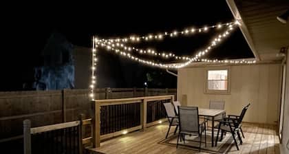 Spacious Ranch with Movie Room, Ping Pong, Putting Green, and Private Yard