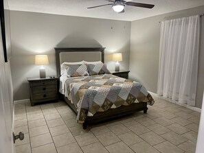 2 Schlafzimmer, Bügeleisen/Bügelbrett, kostenloses WLAN, Bettwäsche