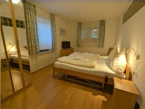 2 chambres, fer et planche Ă repasser, Wi-Fi