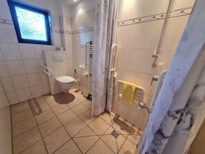 Chuveiro, secador de cabelo