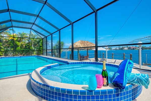 Piscine extérieure, piscine chauffée