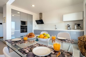 Dining - Spacious Apartment with Sea View | Swimming Pool! by Lisbeyond (Lagos)