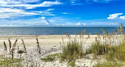 Luxury 5 King Bedroom Beach House - All King Beds - Boardwalk to the Beach