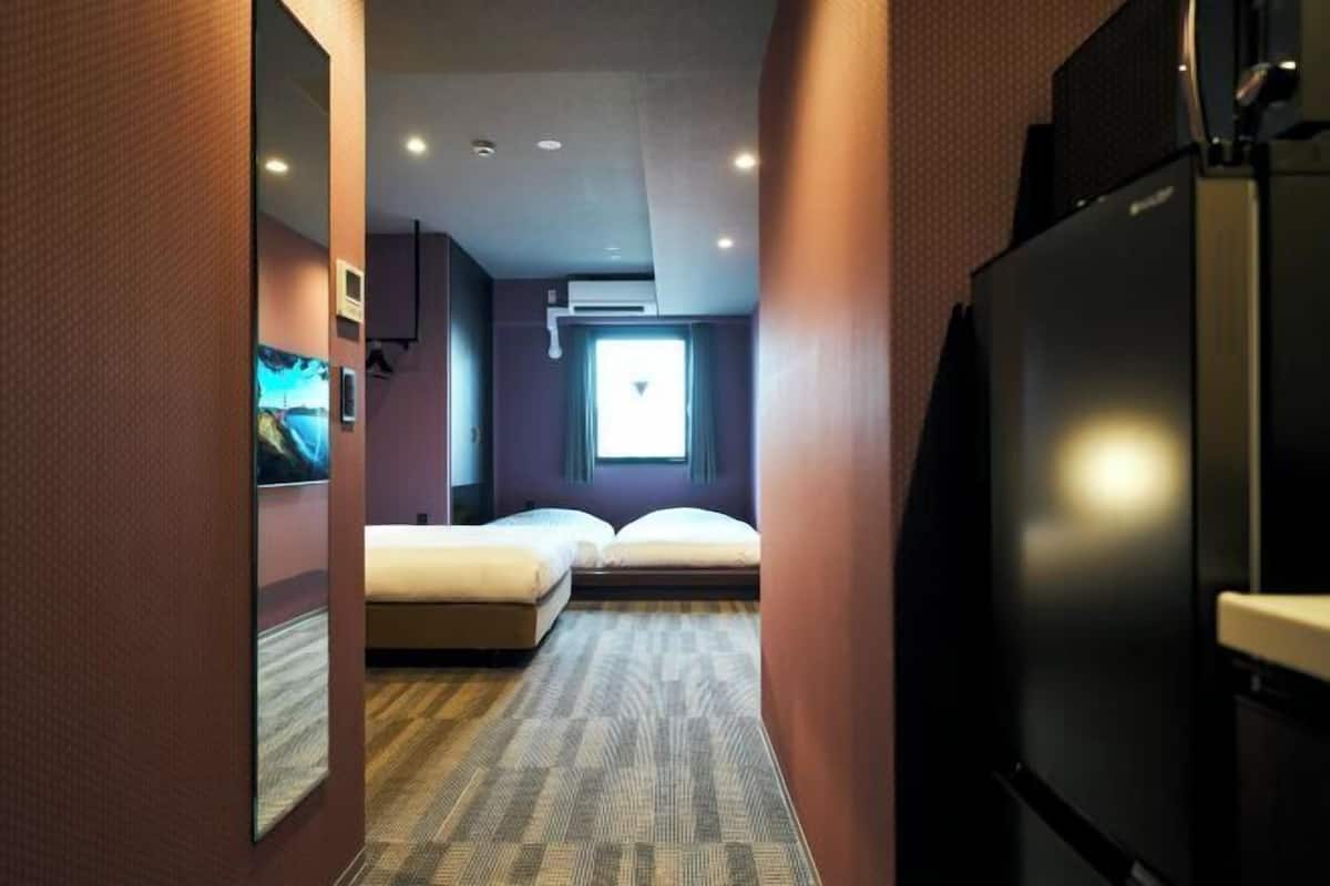 Desk, blackout drapes, iron/ironing board, free WiFi