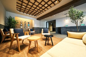 Lobby - Rakuten STAY Kokura Station (Kitakyushu)