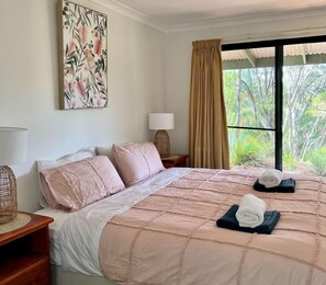 2 chambres, lit parapluie, Wi-Fi, draps fournis