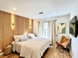 4 slaapkamers, een bureau, reisbedje, gratis wifi