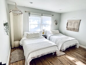 4 habitaciones, escritorio, cuna de viaje y wifi gratis 