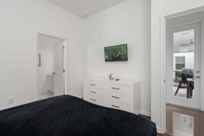 12 chambres, fer et planche Ă repasser, Wi-Fi, draps fournis