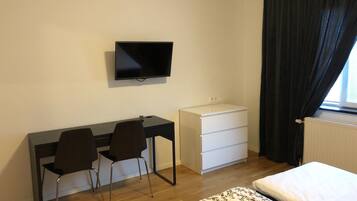 Apartment, 2 Twin Beds | 1 bedroom, free WiFi, bed sheets
