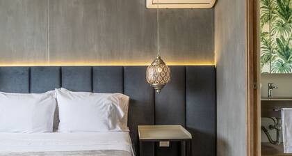 Apartment Go Living & Suites by HOUSY HOST