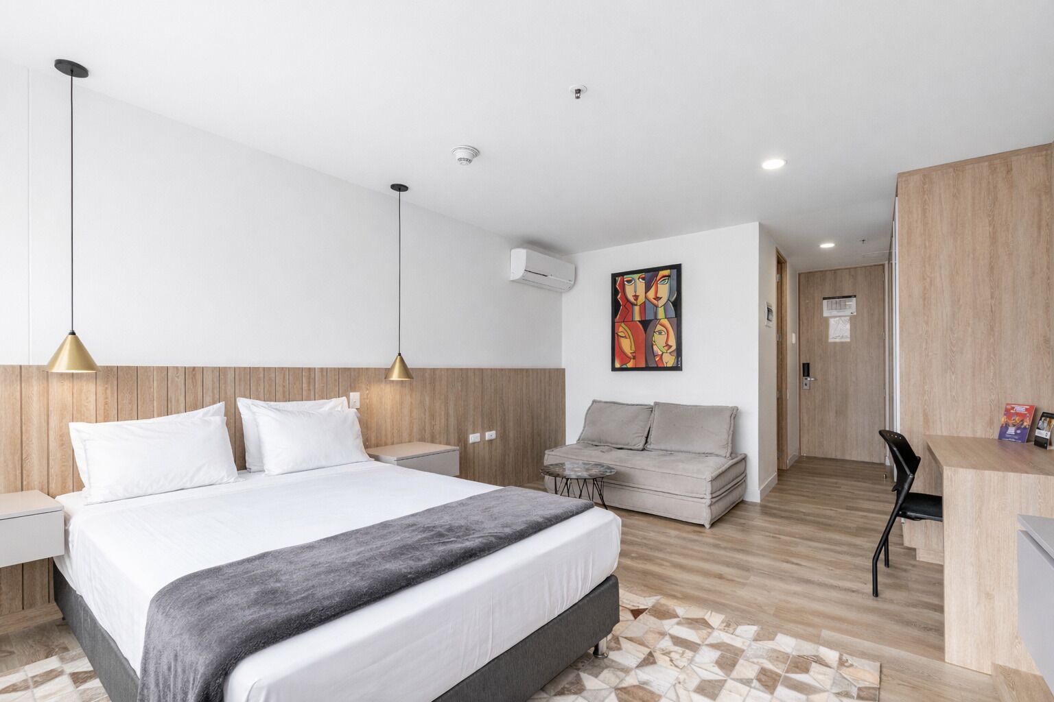 Studio suite (1013) | Verduisterende gordijnen, gratis babybedden, gratis wifi, beddengoed