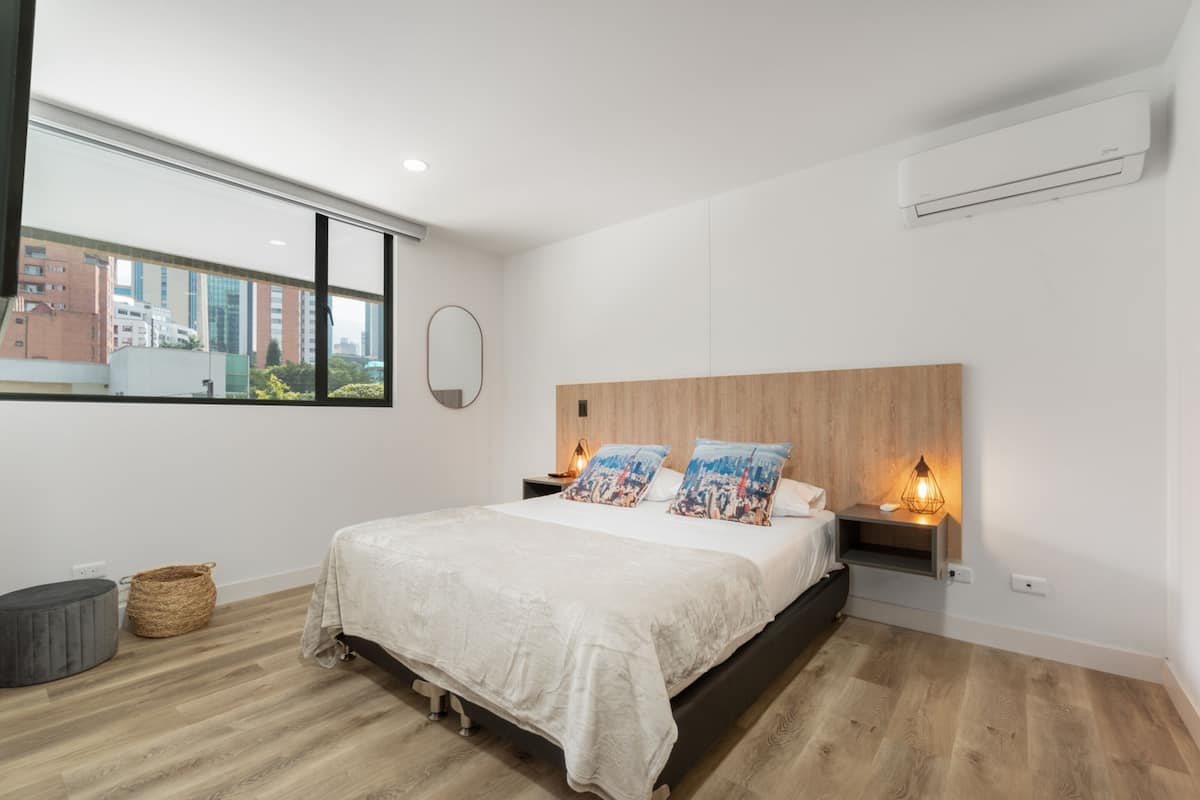 Apartment (203) | 1 bedroom, blackout drapes, free cribs/infant beds, free WiFi