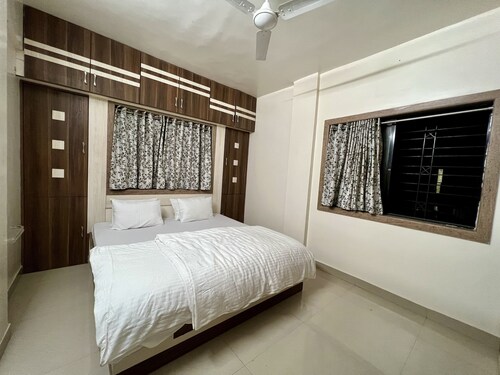 Family friendly Peaceful 3BHK apartment in Balewadi.