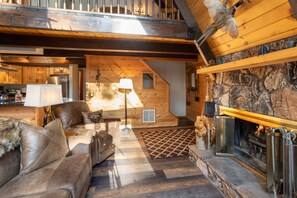 Smart TV, fireplace - A-Frame Cabin | Wood-Burning Fireplace + Deck + Firepit | 3 Min to Bear Mountain (Big Bear Lake)