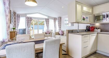 2 bedroom accommodation in Calthwaite, Nr Penrith