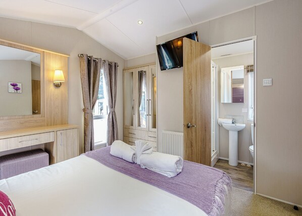 2 bedrooms, free WiFi