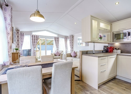 2 bedroom accommodation in Calthwaite, Nr Penrith