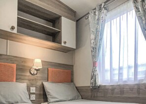 2 camere