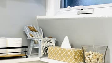 Deluxe Loft | Bathroom | Hair dryer, children's dressing gowns, bidet, soap