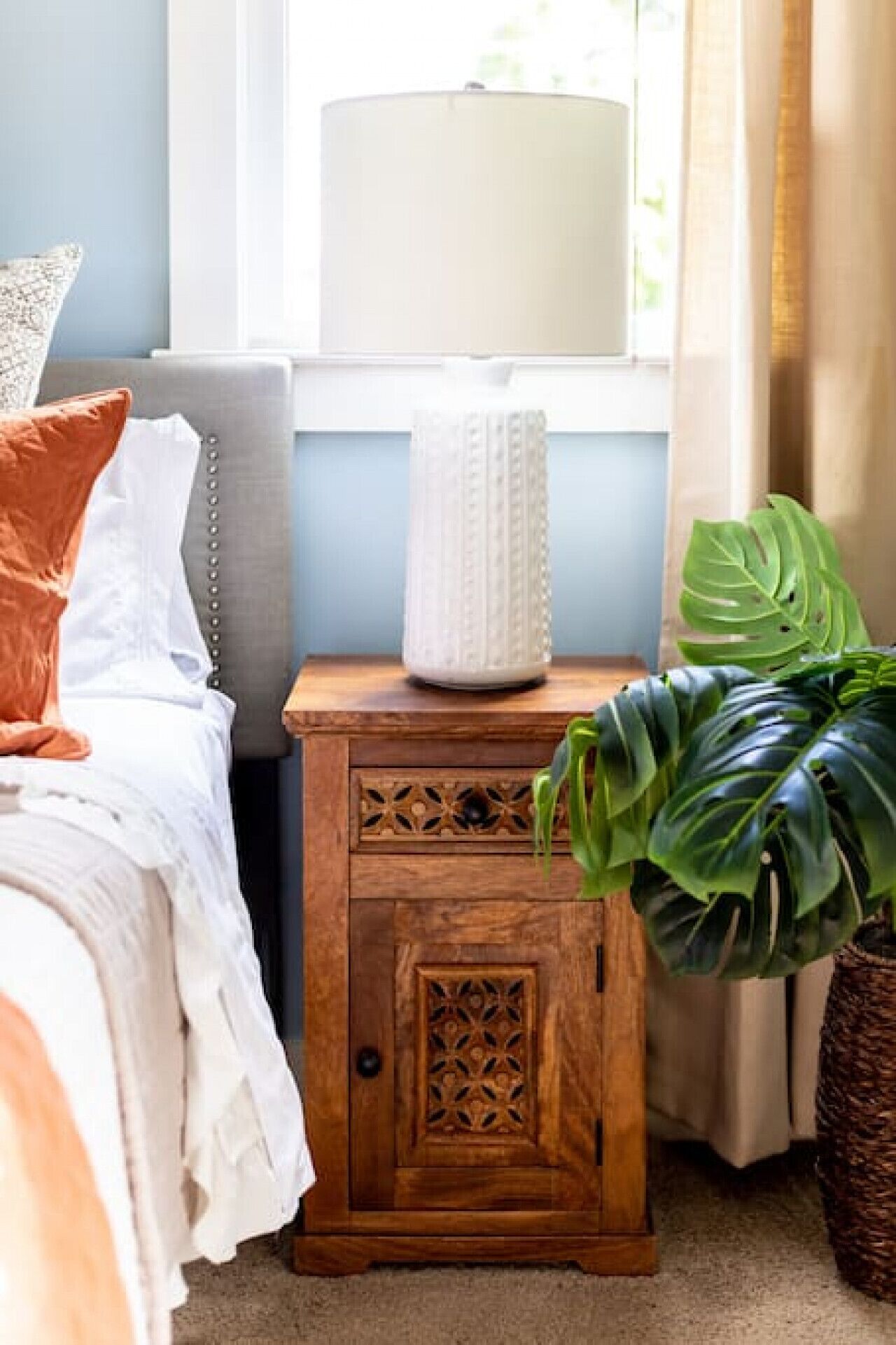 3 habitaciones, escritorio, tabla de planchar con plancha y wifi gratis 